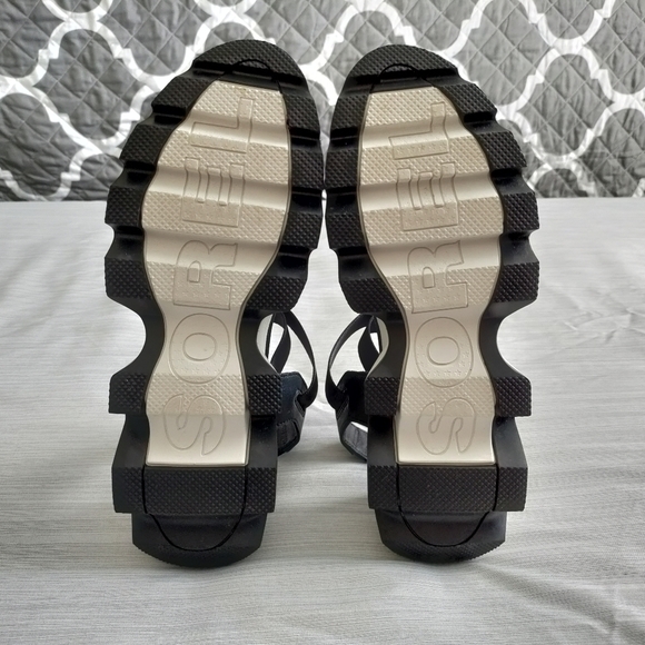 SOREL Women's size 9.5 Kinetic Wedge platform sandals - Picture 6 of 14